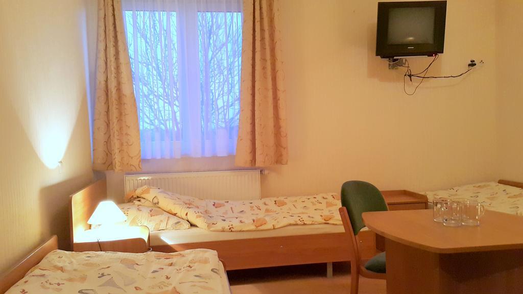 Hotel Marco Plonsk Szkolna 115 Extérieur photo